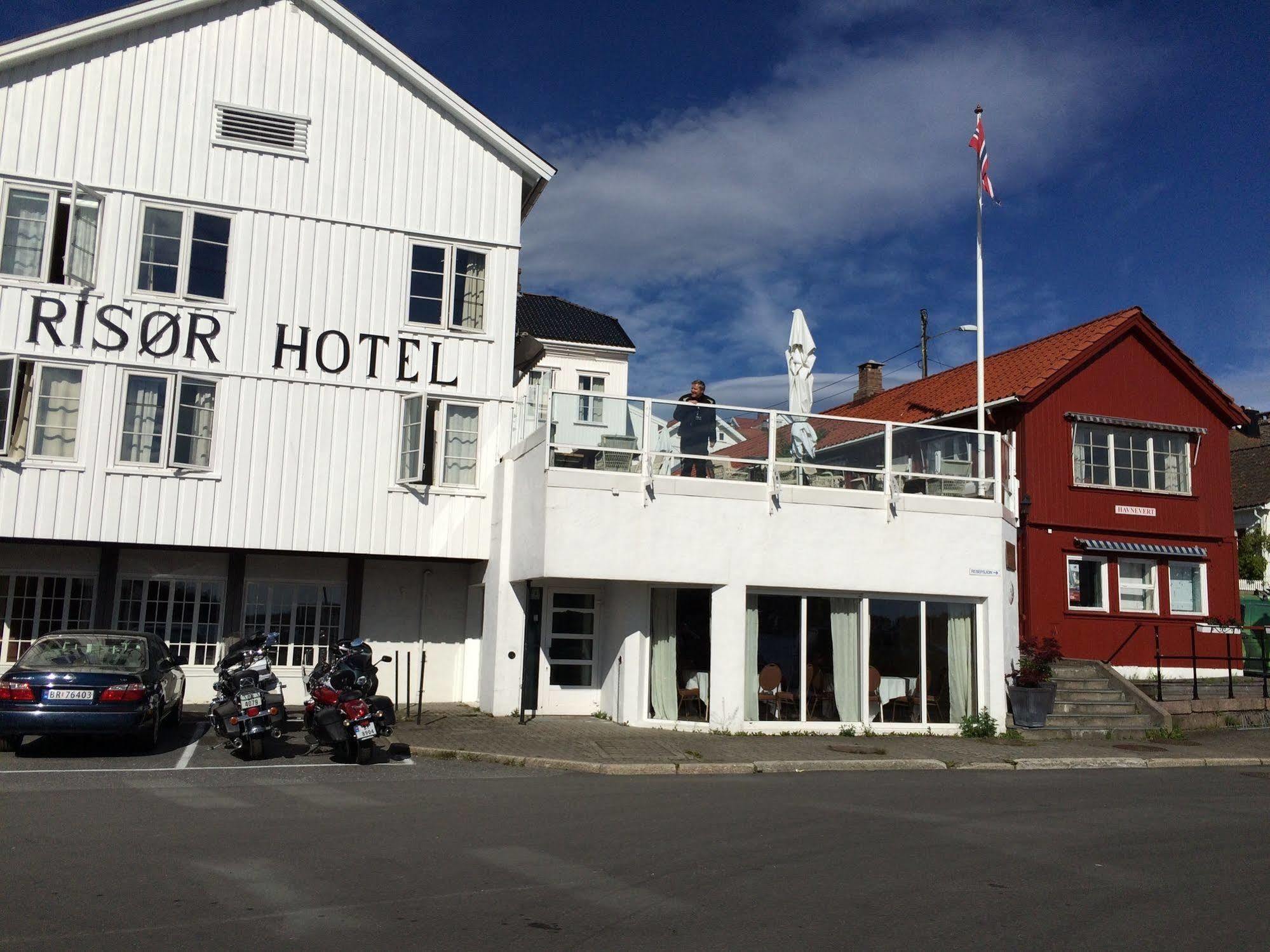 Risor Hotel Exterior photo